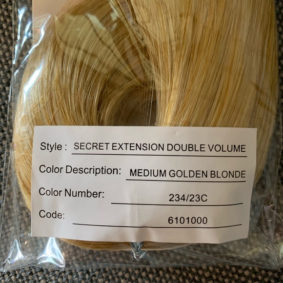 Secret Extensions DOUBLE VOLUME Medium GoldenBlond - Picture 2 of 3